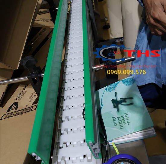Băng tải xích nhựa (Flexible conveyor chain)